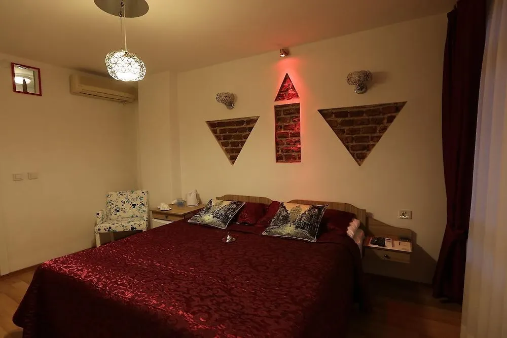 Corner Hot Hotel Istanbul 3*,  Turkey