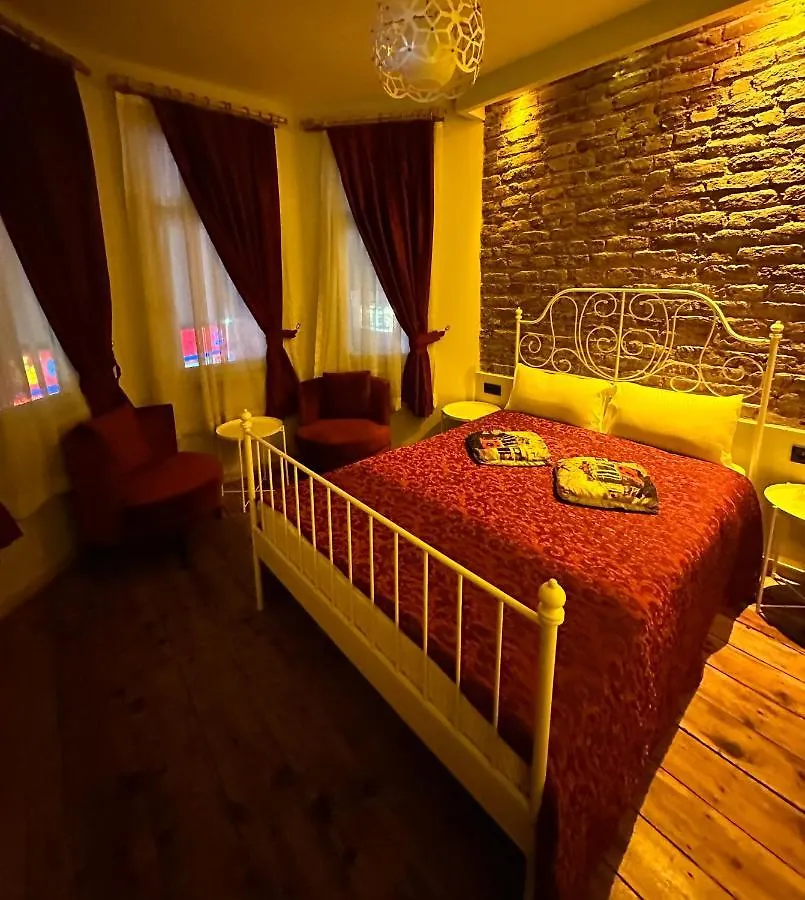 Corner Hot Hotel Istanbul Turkey
