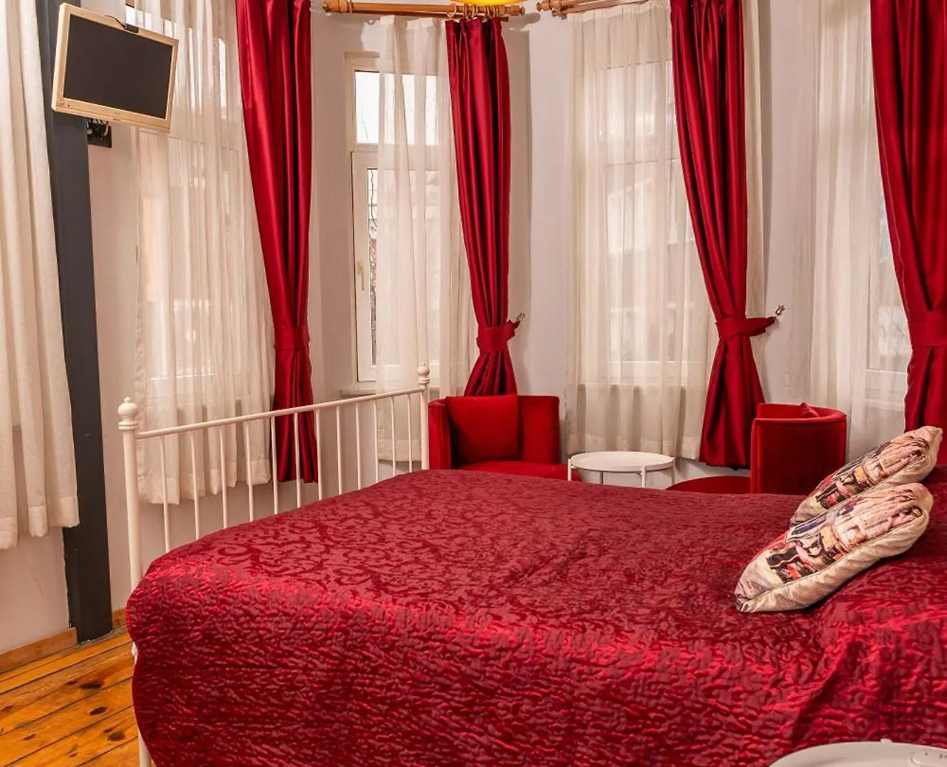 Corner Hot Hotel Istanbul 3*,