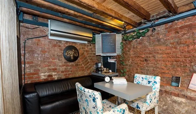 Corner Hot Hotel Istanbul 3*,